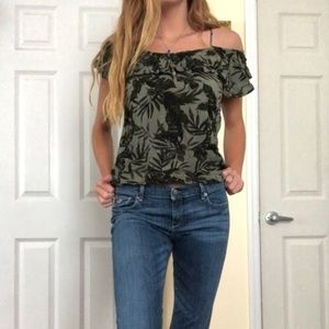 Old Navy leaf cold shoulder top.